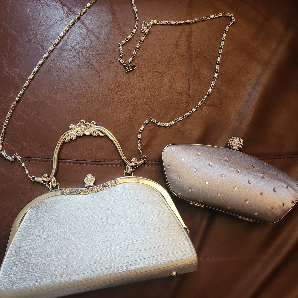 Elegant Silver and Gray Women's Clutch Set